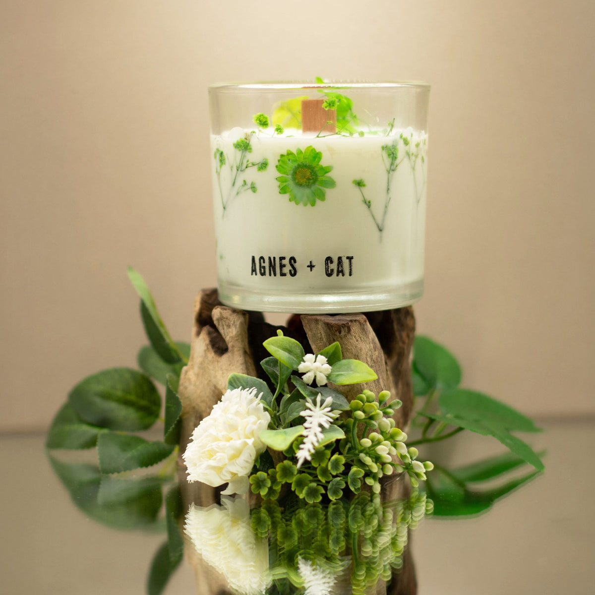 Agnes + Cat Botanical Soy Wax Candle - Fellberry – view 6