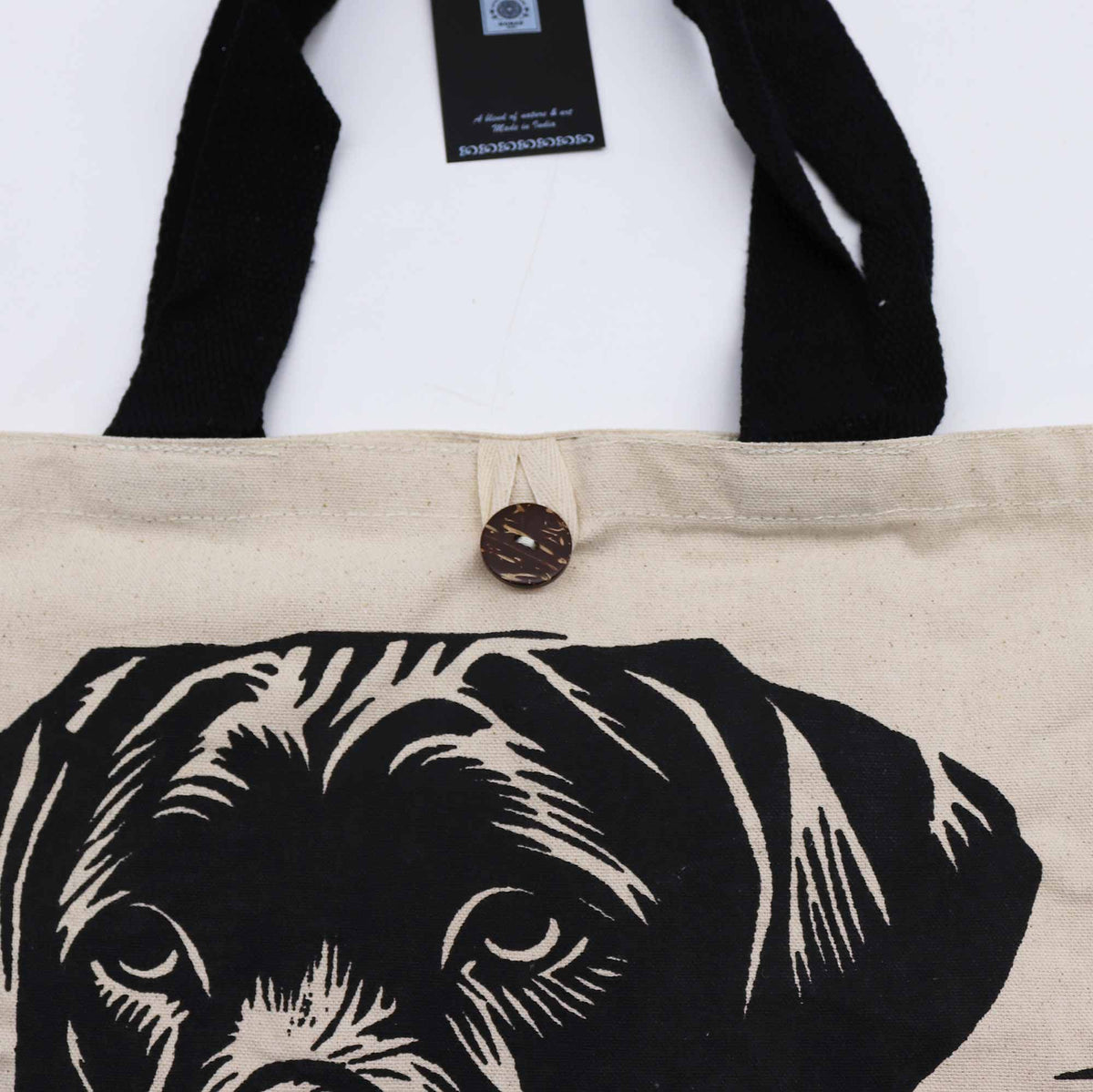Nomad Sari klassisk taske - It's a Dog's Life - hvid bomuld