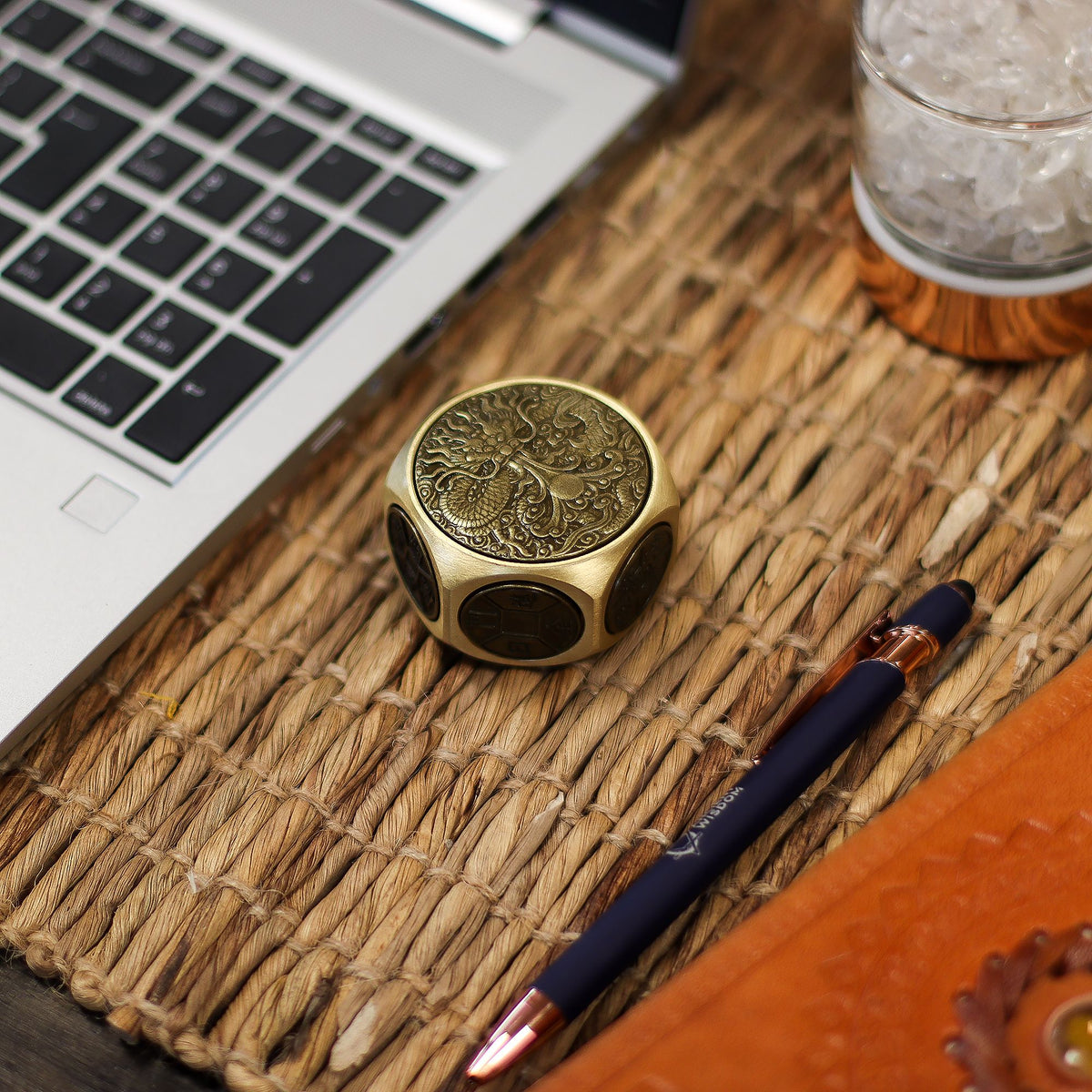 Feng Shui Dragon Spinner Dice, Power and Wealth – view 2