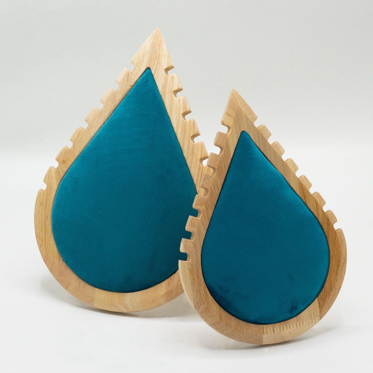 Small Teardrop Necklace Display 19x13cm – view 5