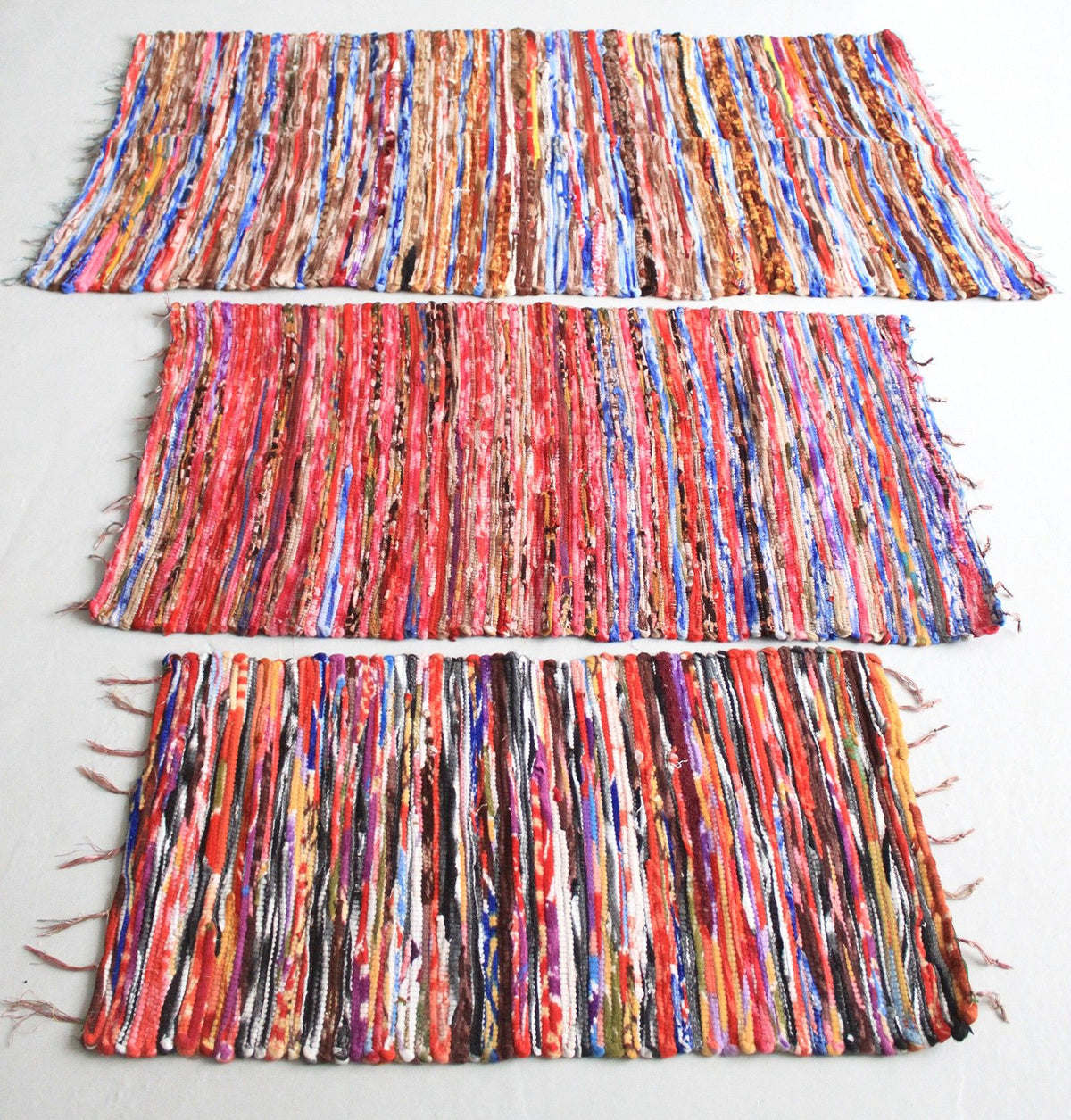 Medium Velvet Rug – view 7