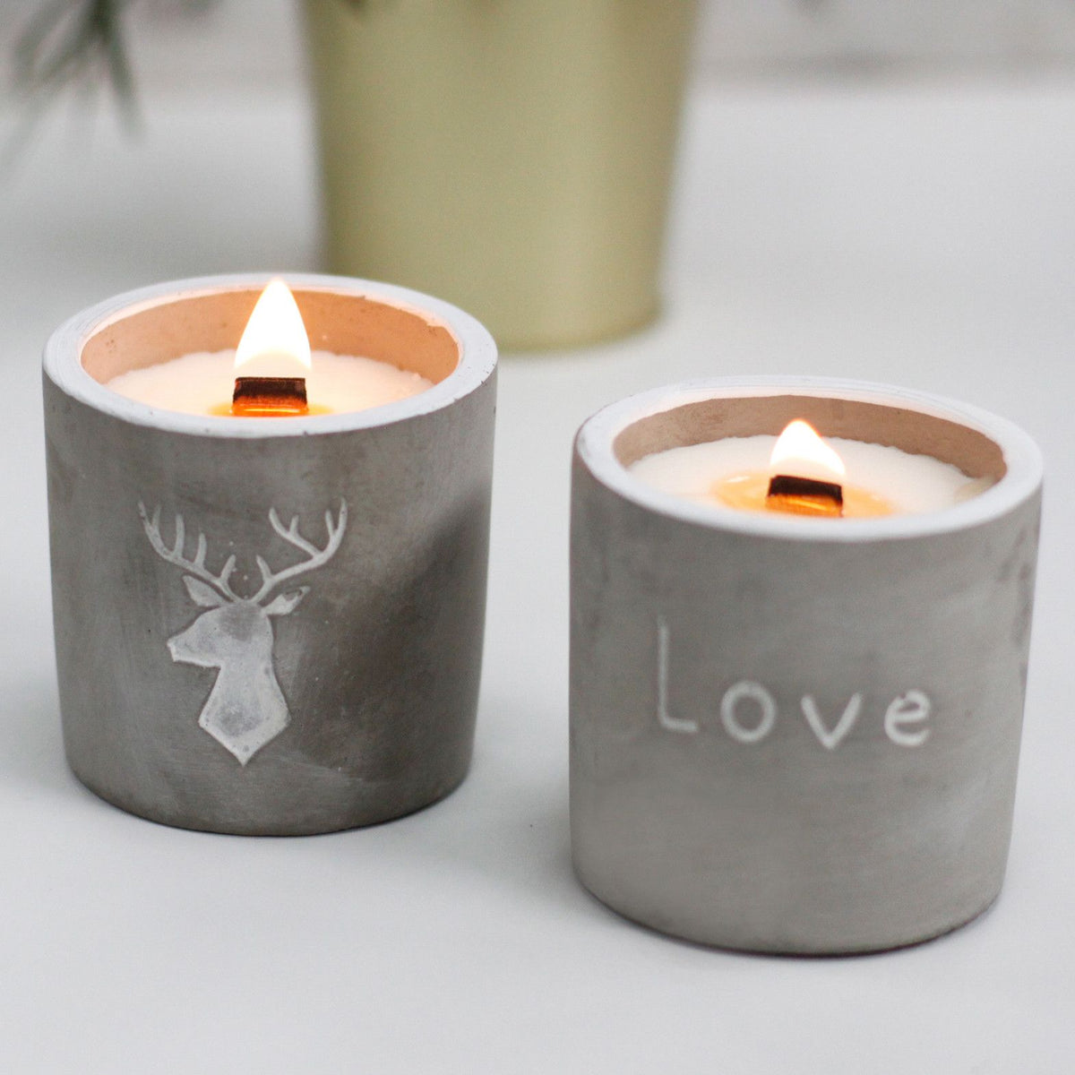 Concrete Wooden Wick Candle - Love, Purple Fig & Cassis – view 9