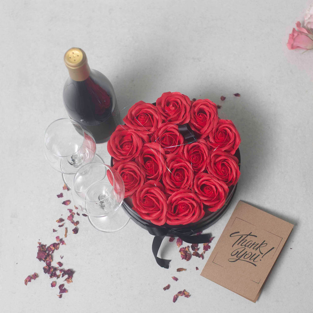 14 Red Soap Roses Round Gift Box – view 7