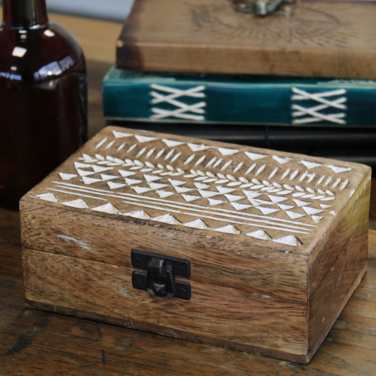 White Wash Mango Wood Box, Aztec Design, 15x10cm – view 4