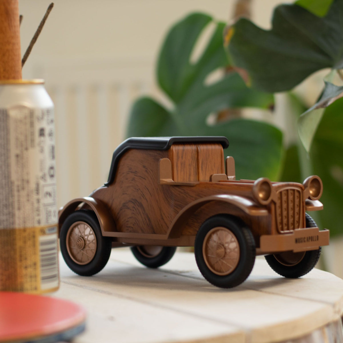 Vintage Car Bluetooth Speaker with Phone Holder – view 8