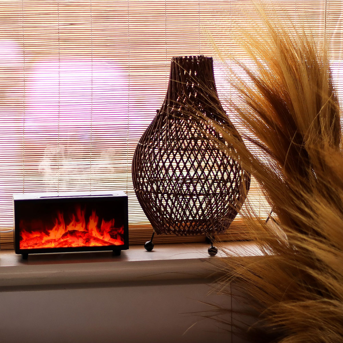 Flame Effect Aroma Diffuser with Birdsong - Black USB – view 5