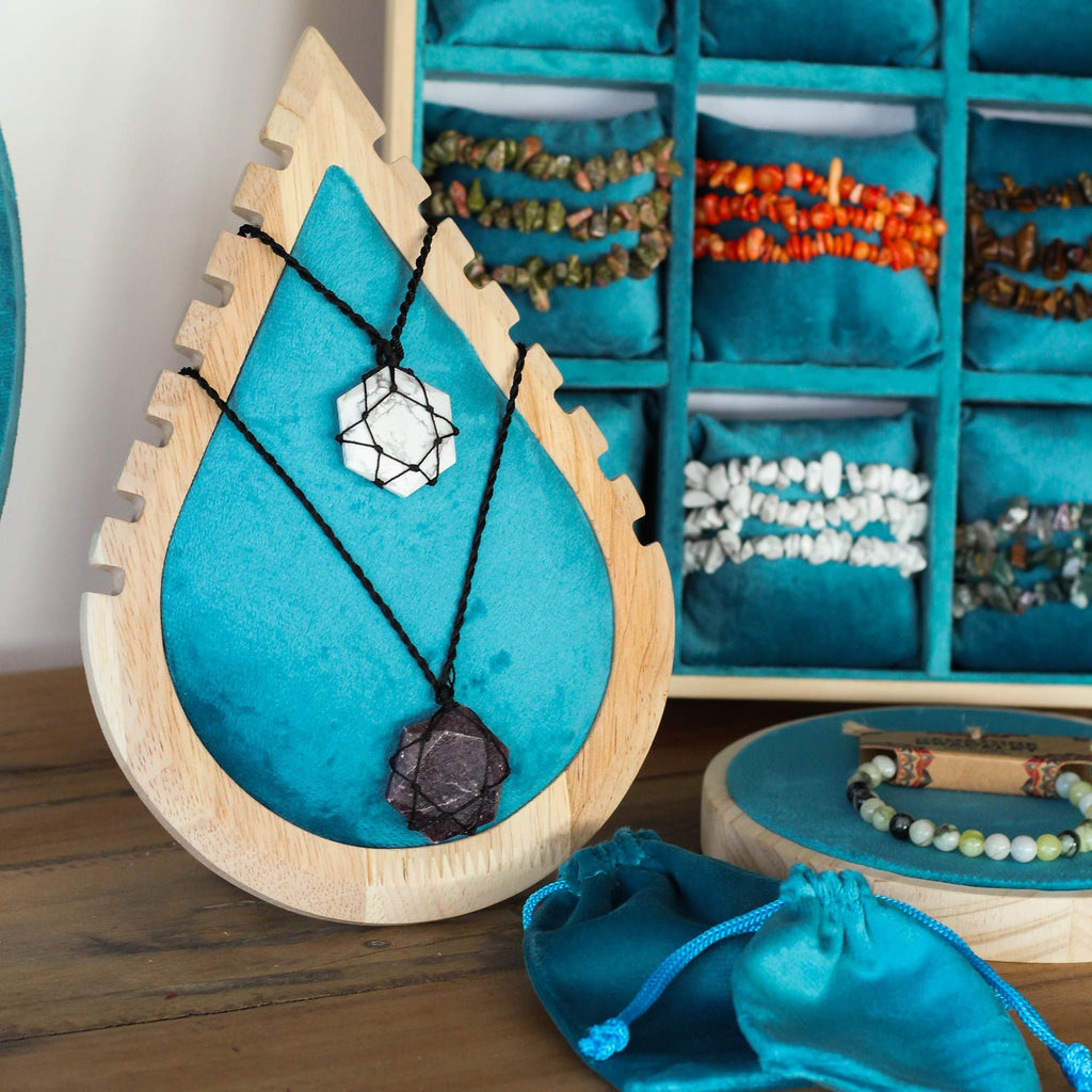 Small Teardrop Necklace Display 19x13cm – view 4