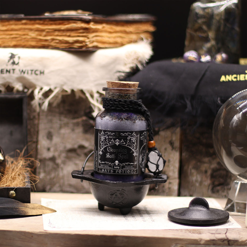 Ancient Witch Bath Spell Potion & Rock Crystal Amulet - Cleansing – view 6