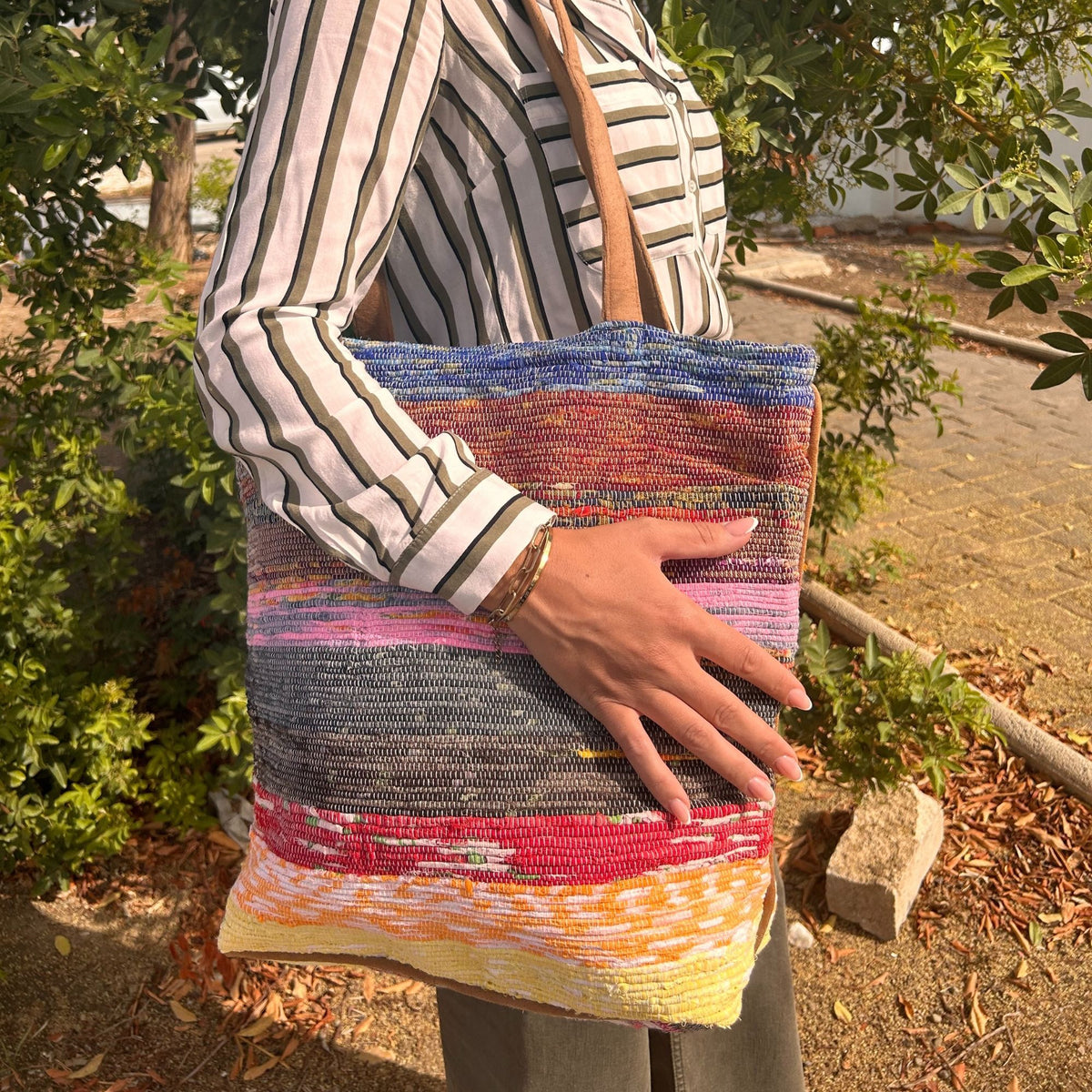 Recycled Big Rug Bag - Shades of Lavender – view 3