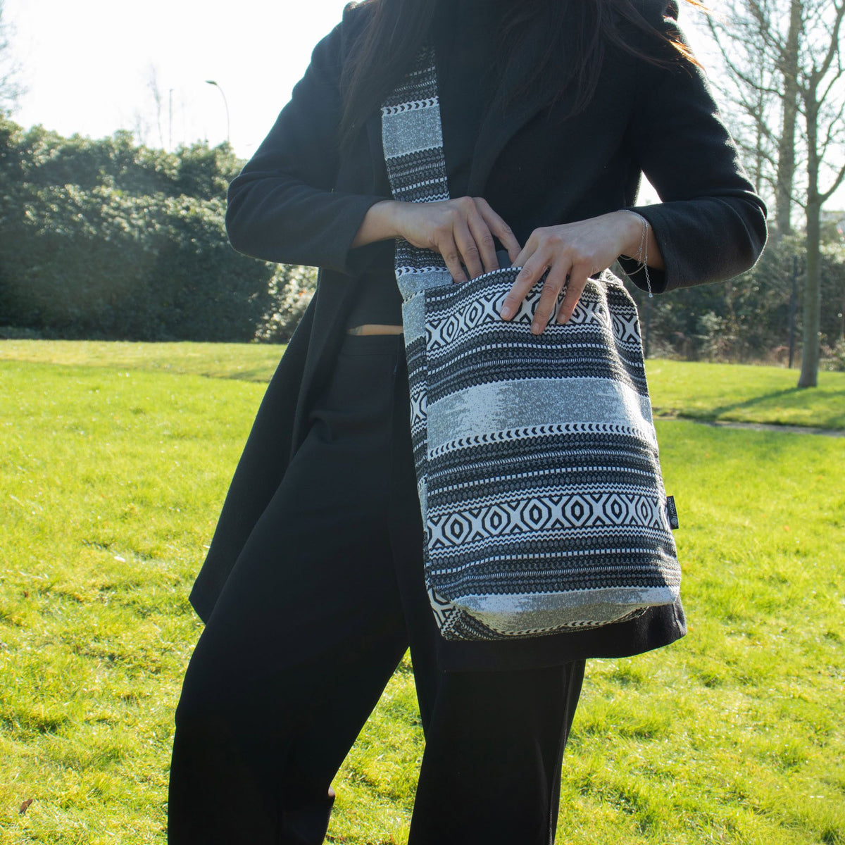 Urban Caravan Monochrome Jacquard Carryall Bag 40x35cm – view 4