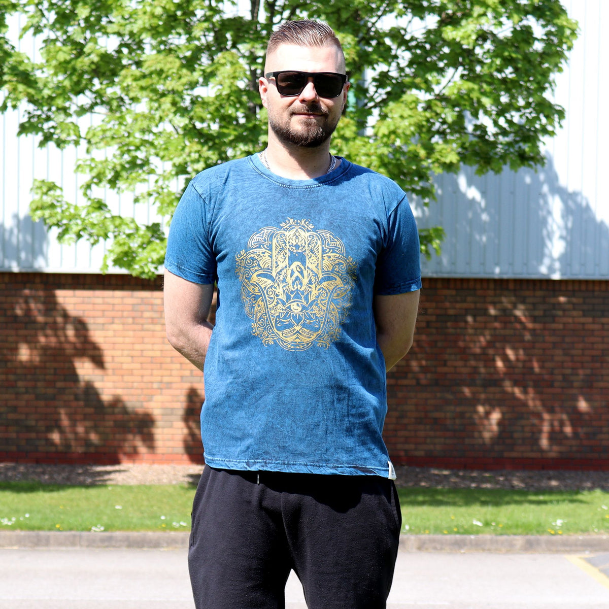 Nomad Sari Stonewashed T-Shirt - Hamsa - Blue - Small – view 2