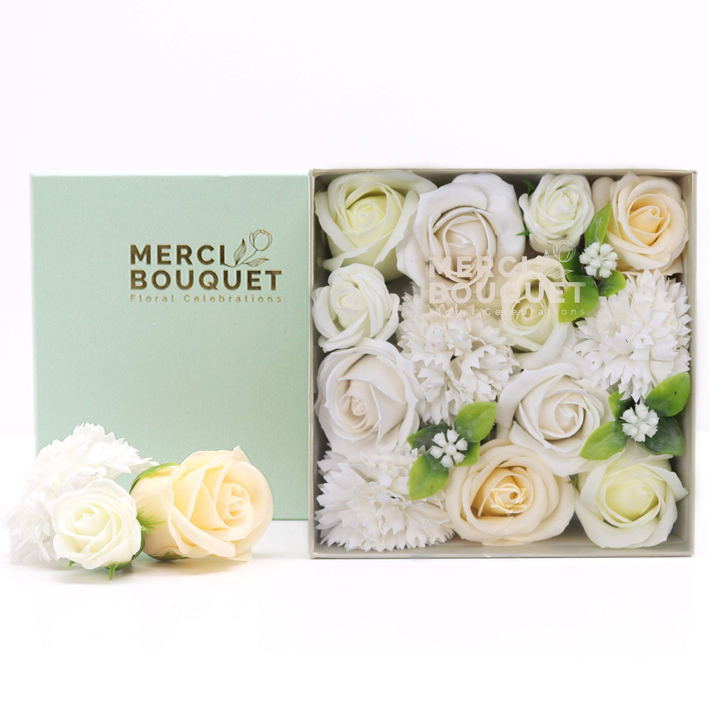 Square Soap Flower Gift Box - Wedding White & Ivory – view 2