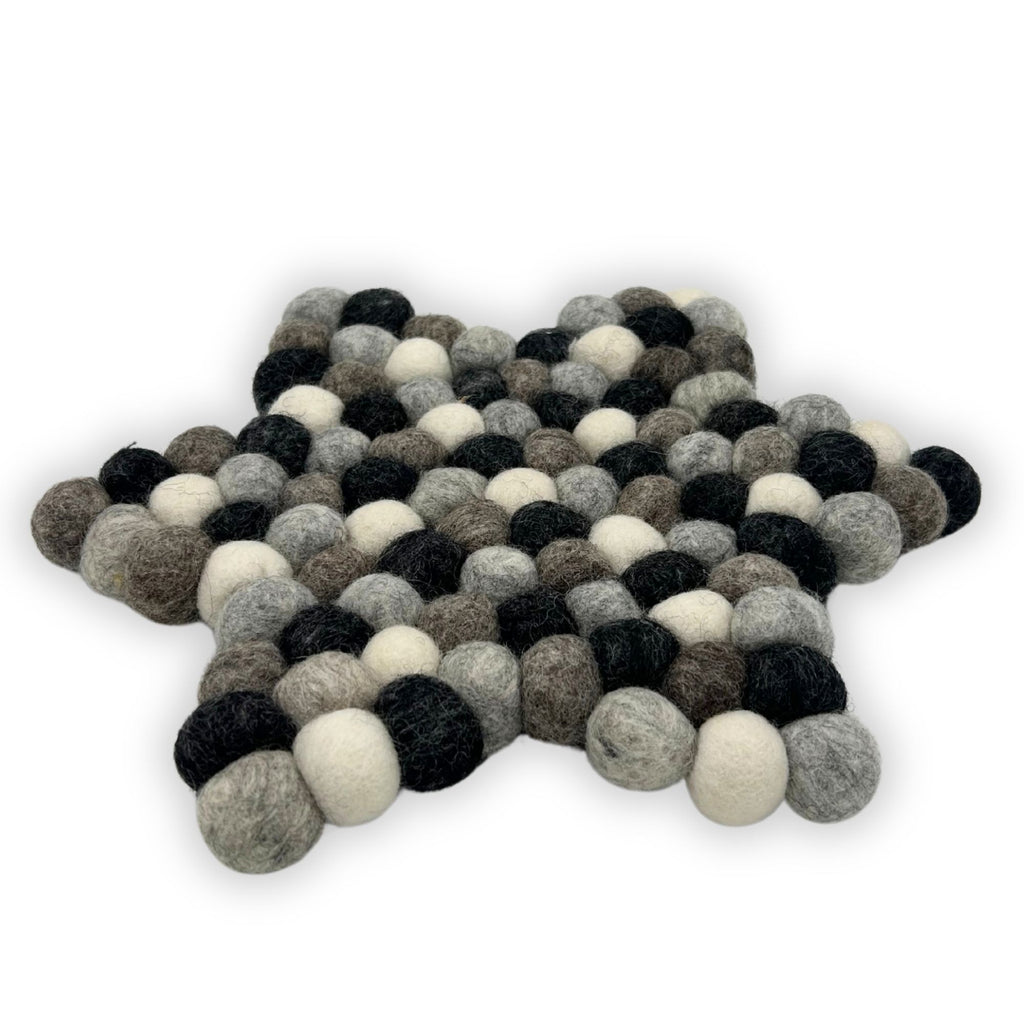 Star Shaped Felt Centre Mat 27cm Grey Multi Tones – view 2