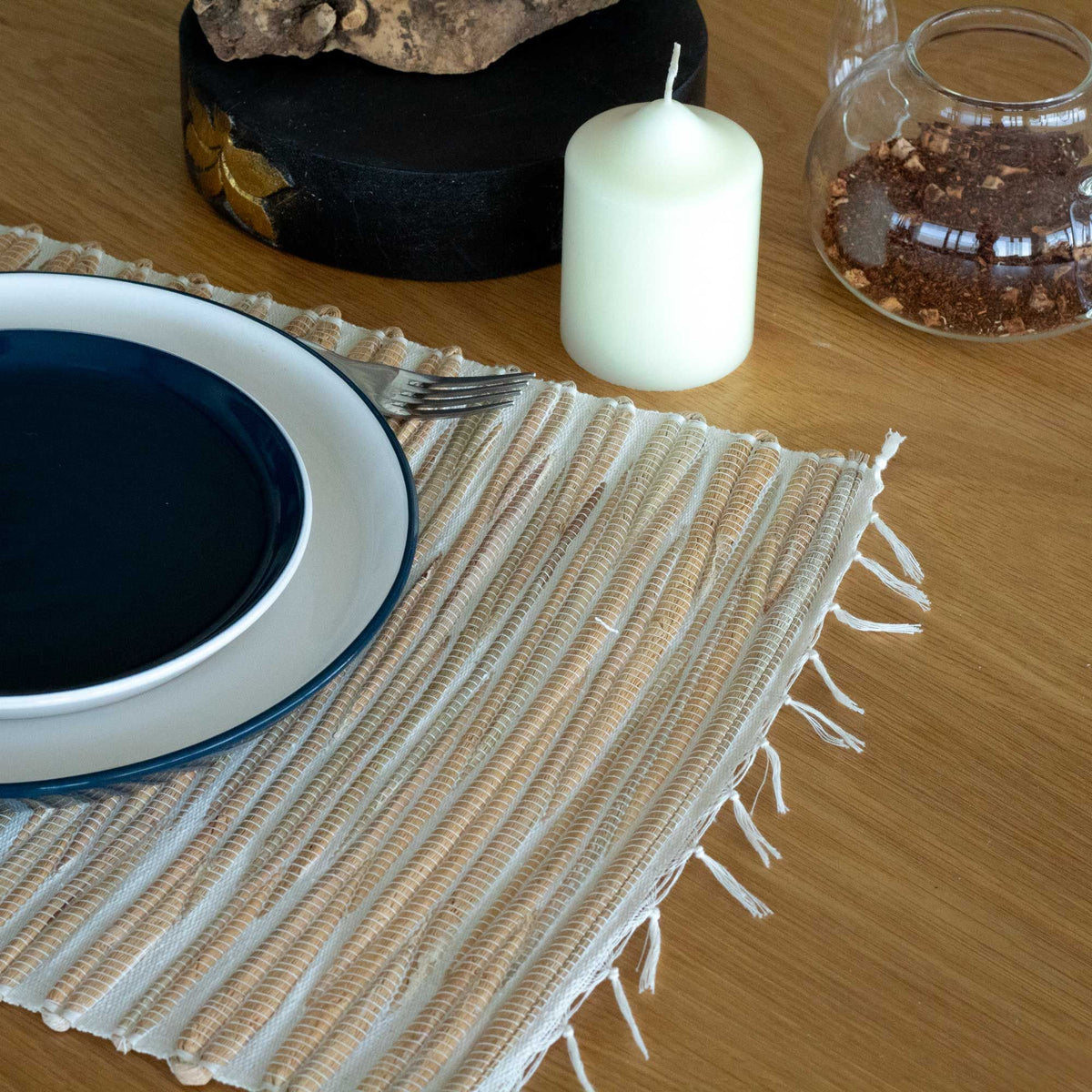 Water Hyacinth Placemat - Natural Tiger with Fringe