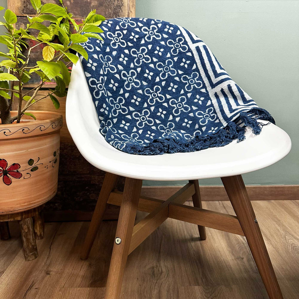 Handmade Indigo Throw - 170x120cm - Kasba Tiles – view 3