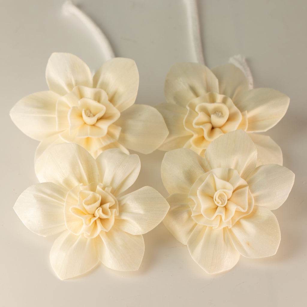 Sola Wood Lily Diffuser Flowers on String, Large, Set of 4 – view 11
