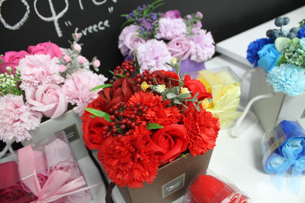 Soap Flower Bouquet - Pink Rose & Carnation – view 4