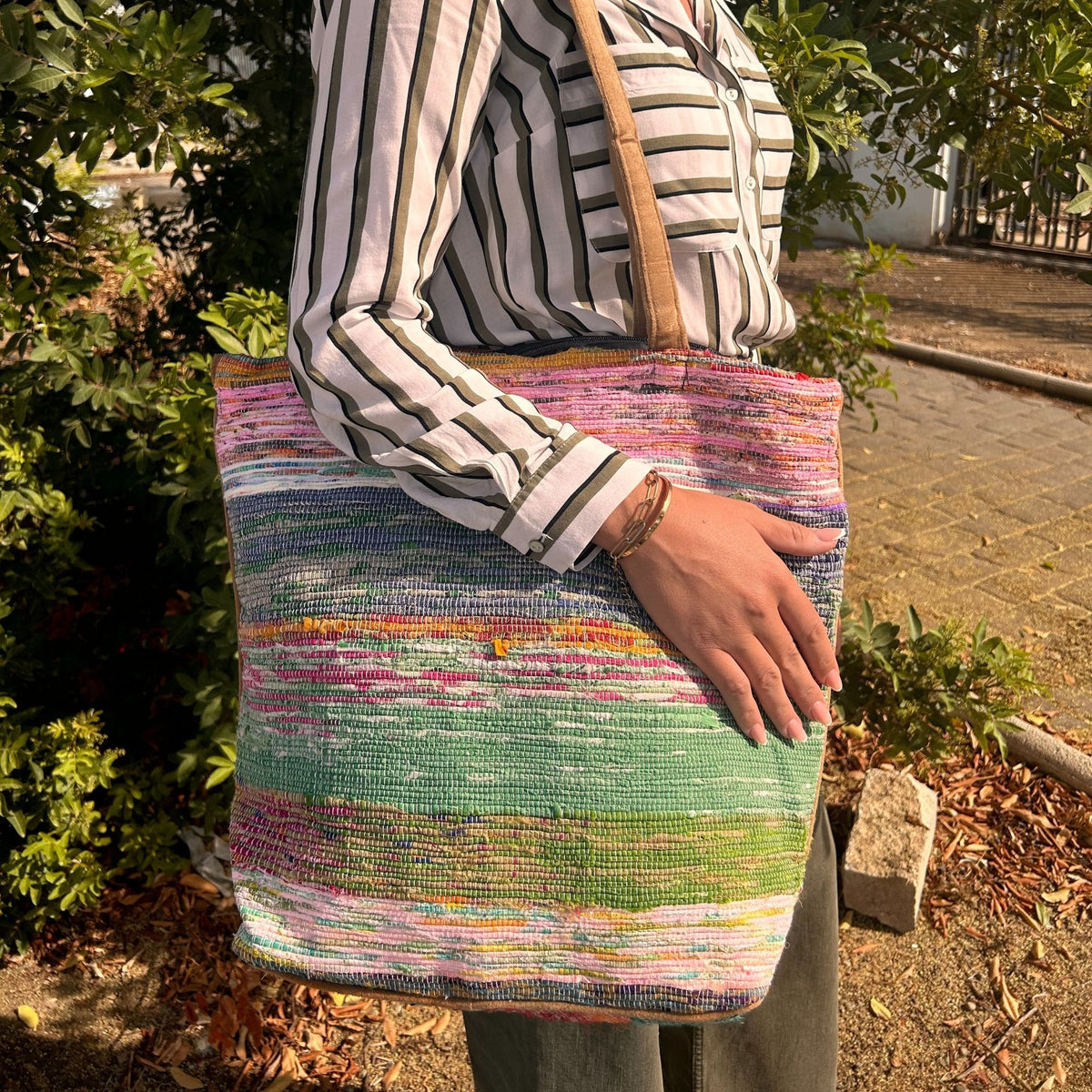 Recycled Big Rug Bag - Shades of Dusk – view 4