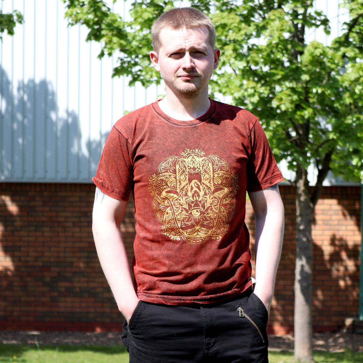 Nomad Sari Stonewashed T-Shirt - Hamsa - Maroon - Small