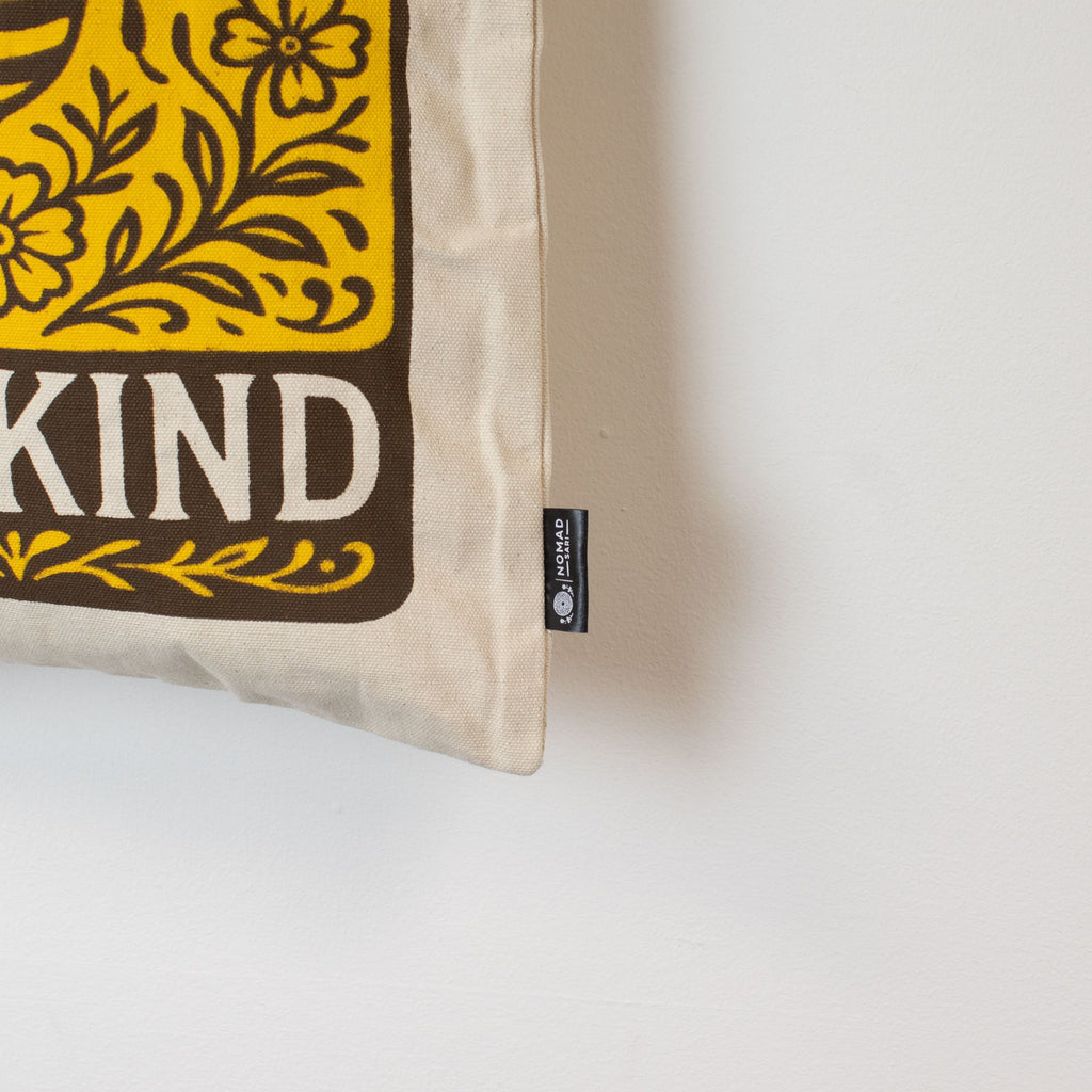 Nomad Sari Toni Tote Bag - Bee Kind - Natural – view 2