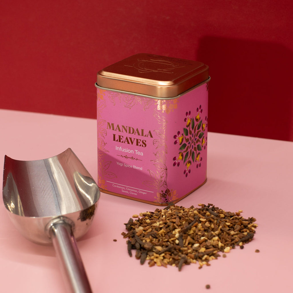 Yogi Spice Blend Tea Tin 50g – view 2