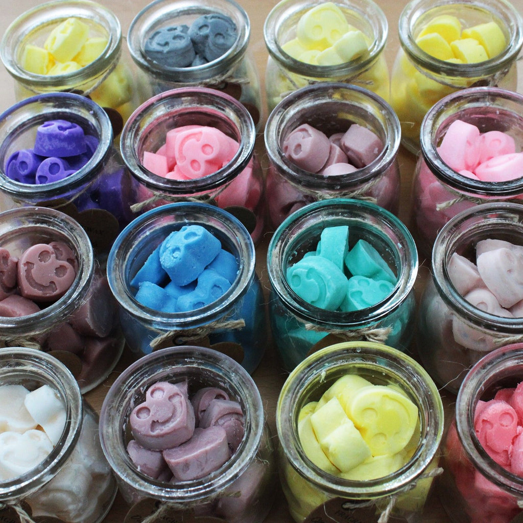 Soy Wax Melts Jar - Apple Spice, 16 Hearts – view 6