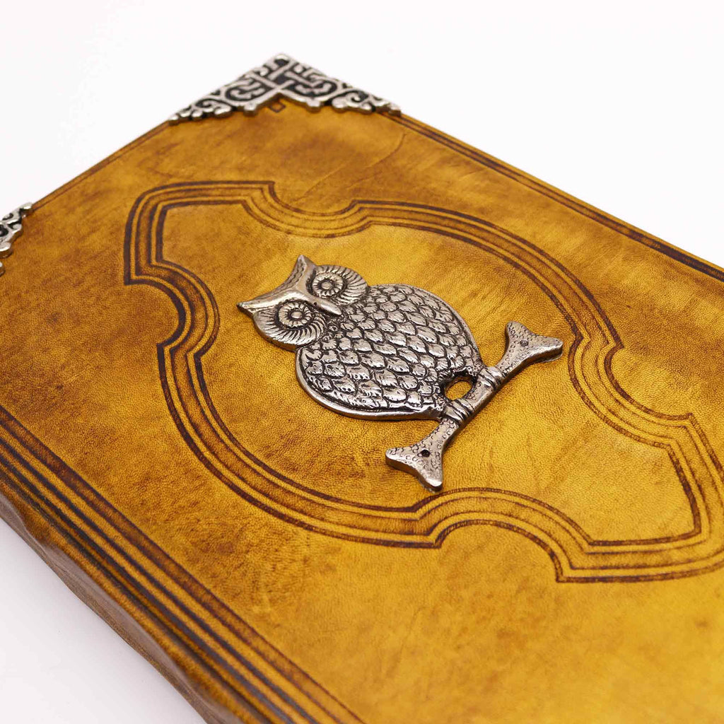 Hefty Coffee Tan Leather Book, Zinc Owl – 18x26 cm – view 2