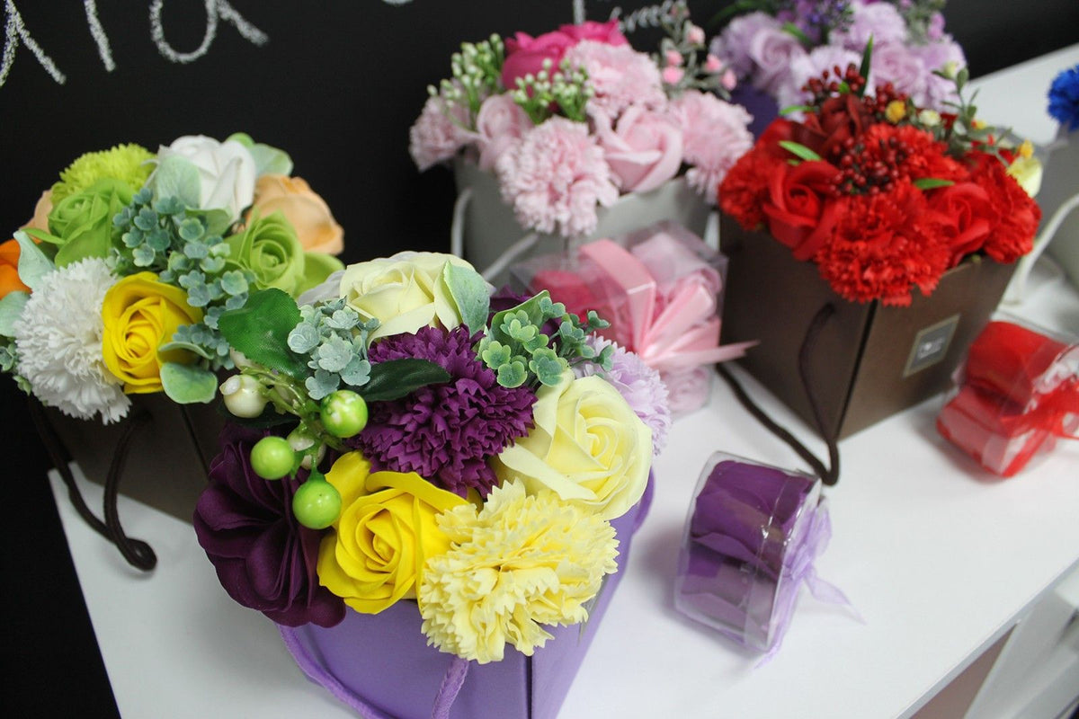 Soap Flower Bouquet - Pink Rose & Carnation – view 3