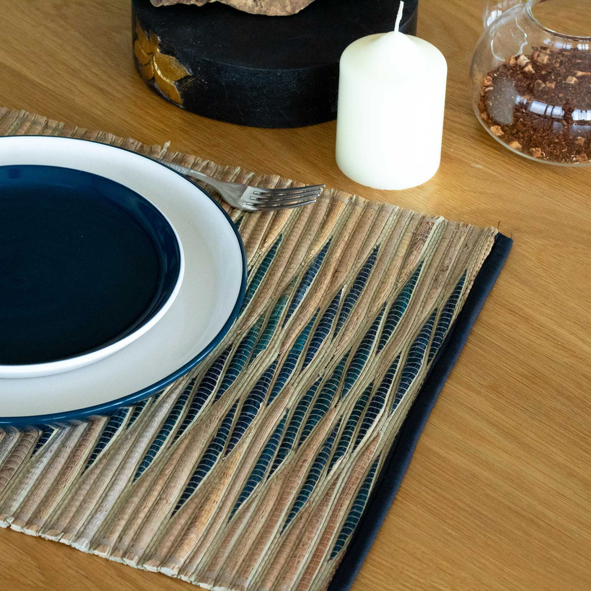 Water Hyacinth Placemat - Blue Waves