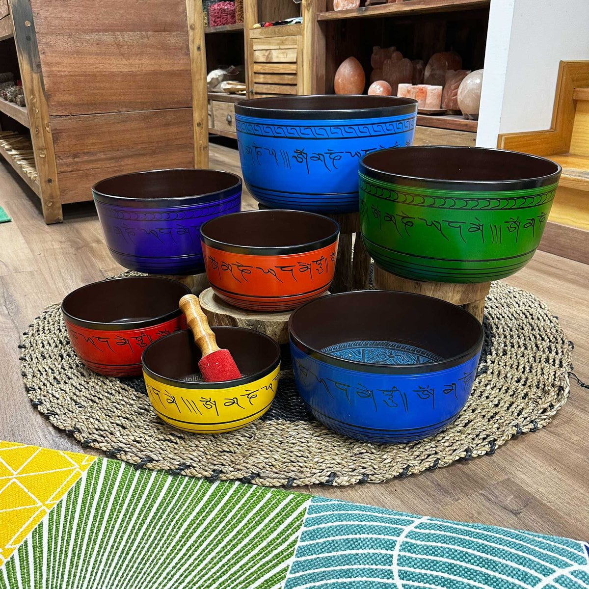 Large Chakra Set of Seven Singing Bowls (19.5-35cm) – view 5