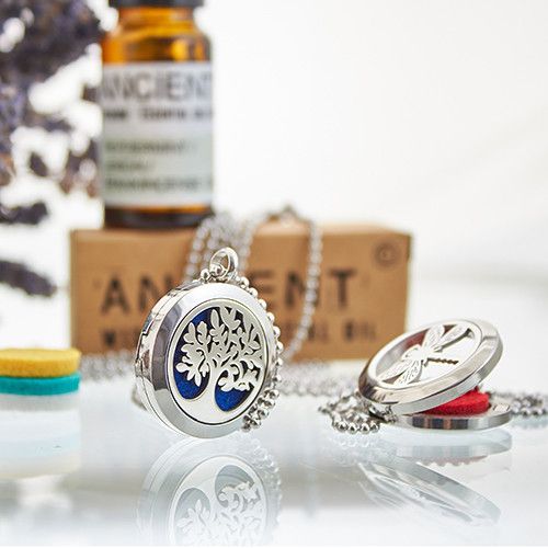 Aromatherapy Diffuser Necklace - Hamsa Chakra 30mm – view 4