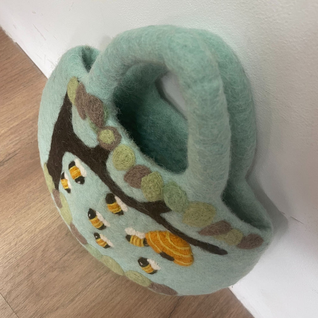 Tree and Beehive Felted Bag - 35x27cm – view 3