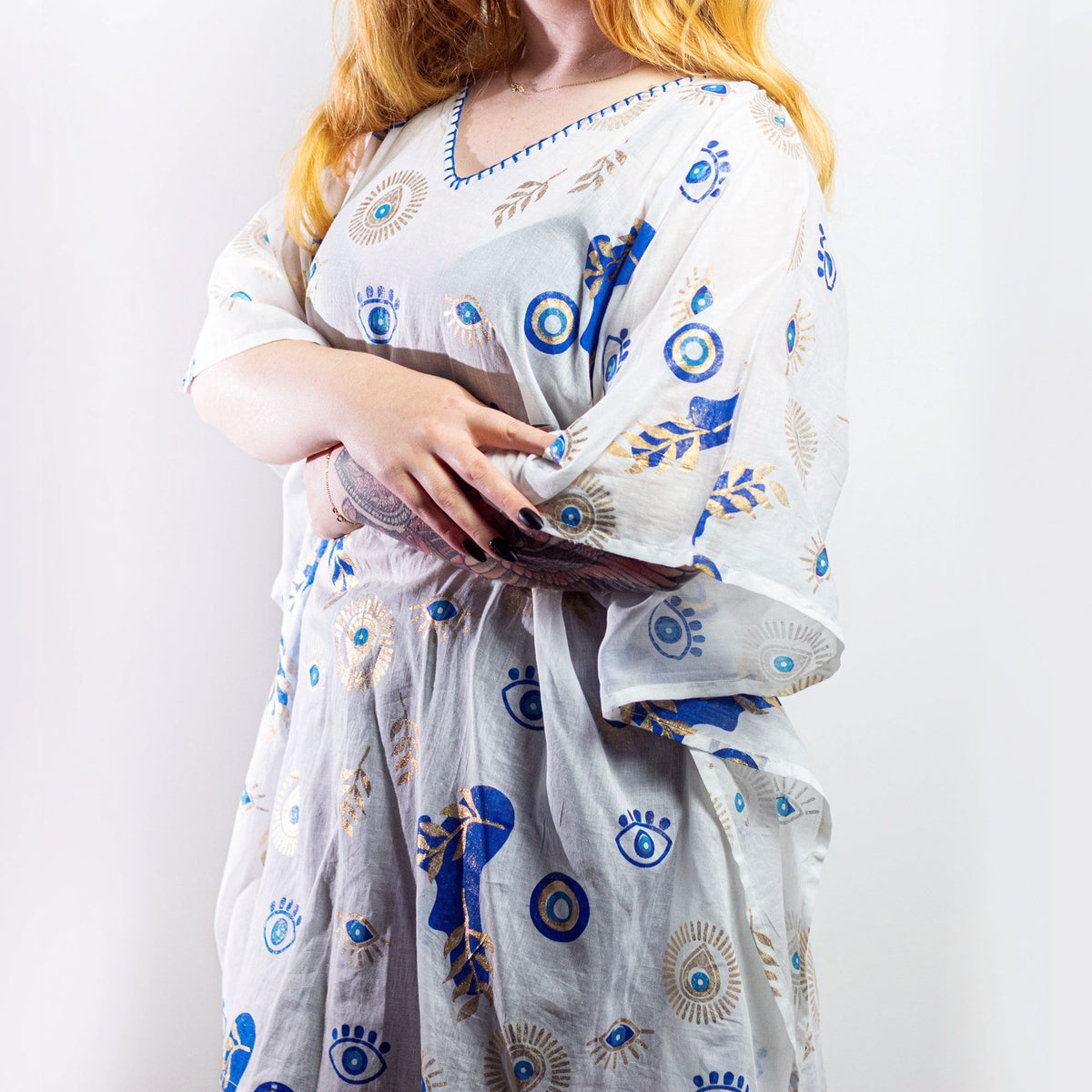 Nomad Sari Kaftan in White, Blue & Gold Evil Eye Design – view 2