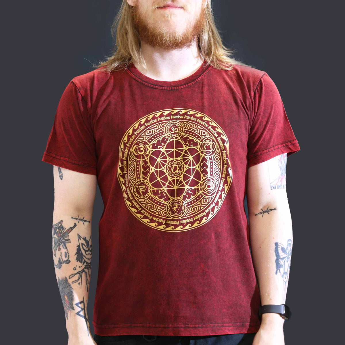 Nomad Sari Stonewashed T-Shirt - Chakra - Maroon - Large – view 2