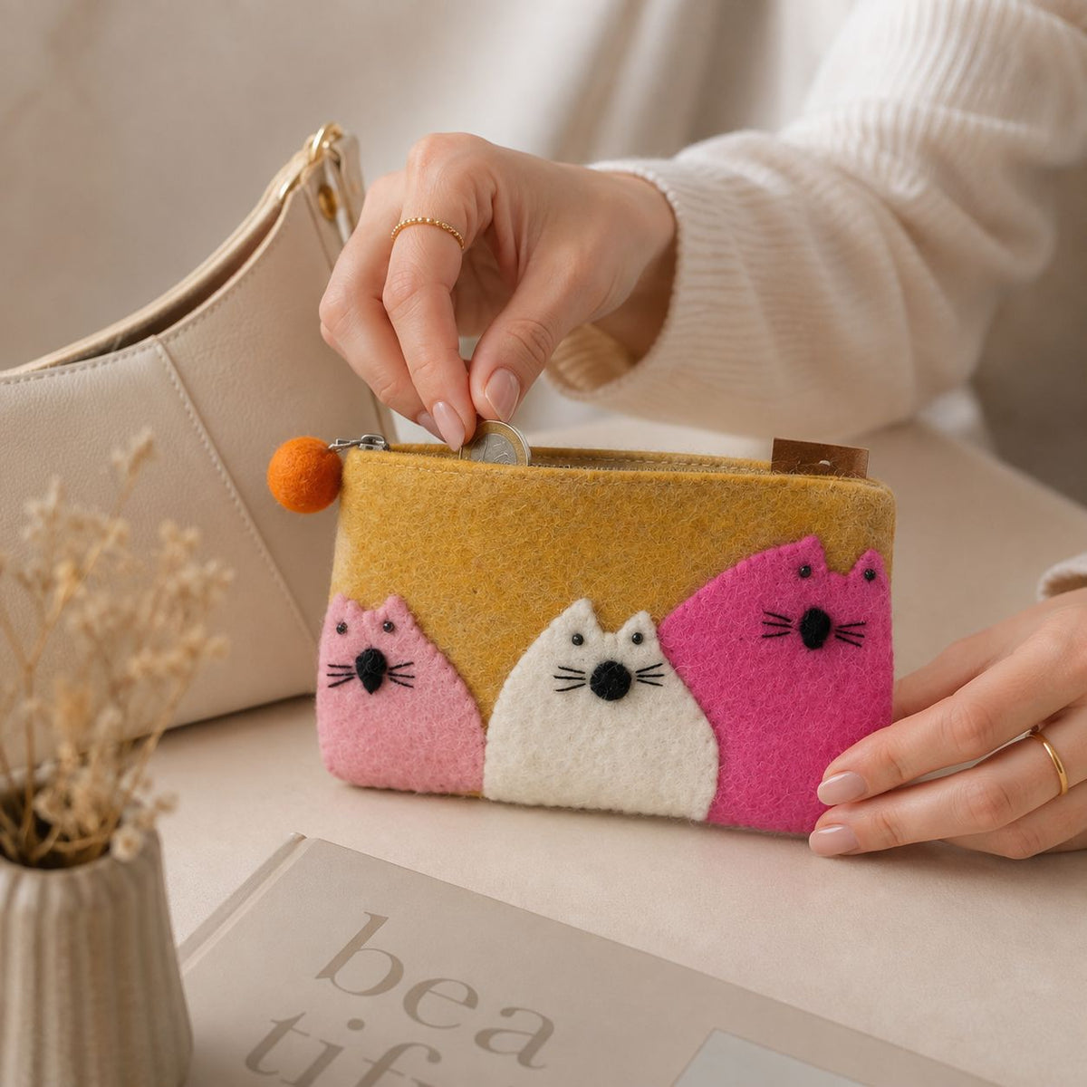 Felt Zipper Pouches Three Fat Cats Set of 3 – view 6