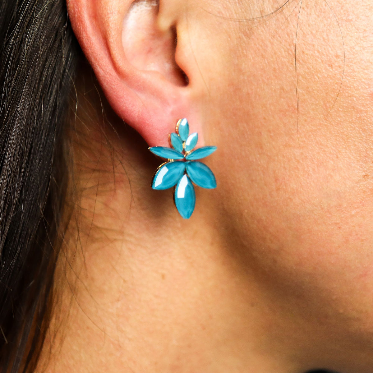 Teal Green Vintage Glass Flowers Earrings – view 7