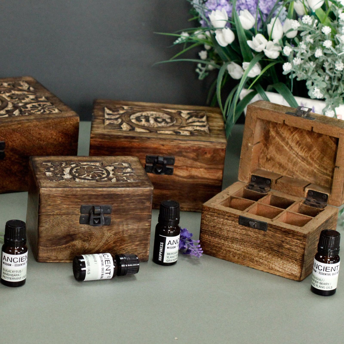 Floral Carved Mango Wood Box for 24 Oil Bottles – view 2