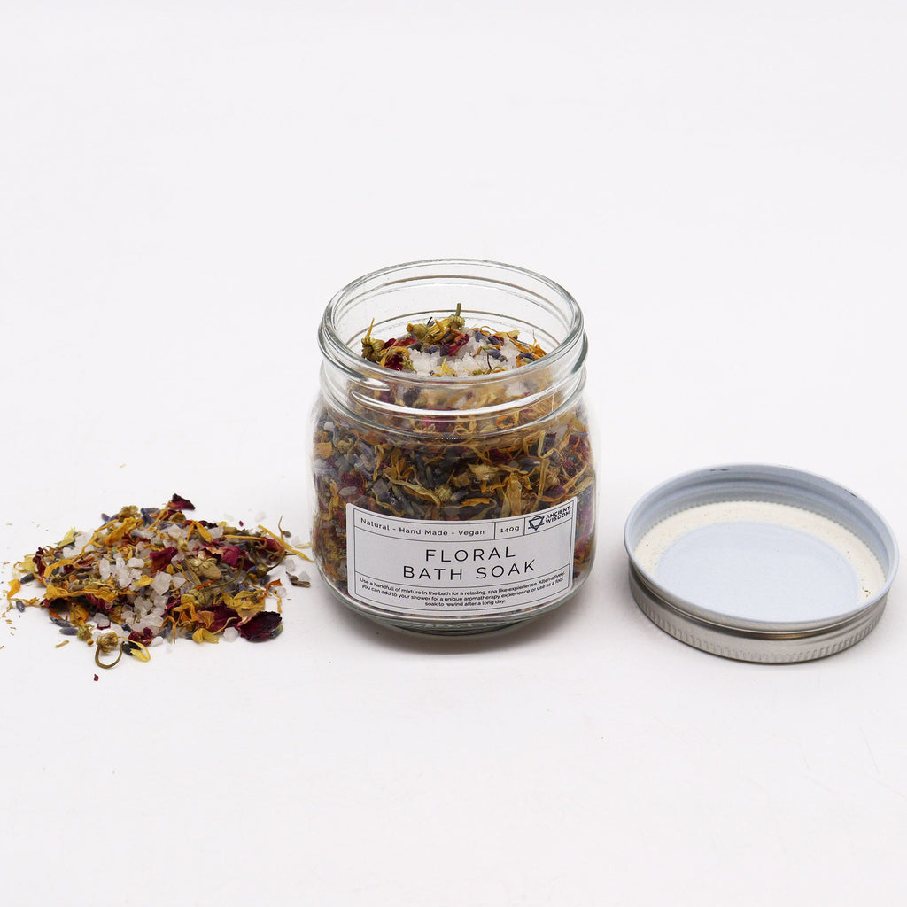 Floral Bath Soak - Natural – view 3