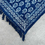 Handmade Indigo Throw - 170x120cm - Chhota Flower – view 3