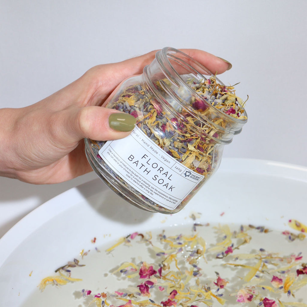 Floral Bath Soak - Natural – view 2