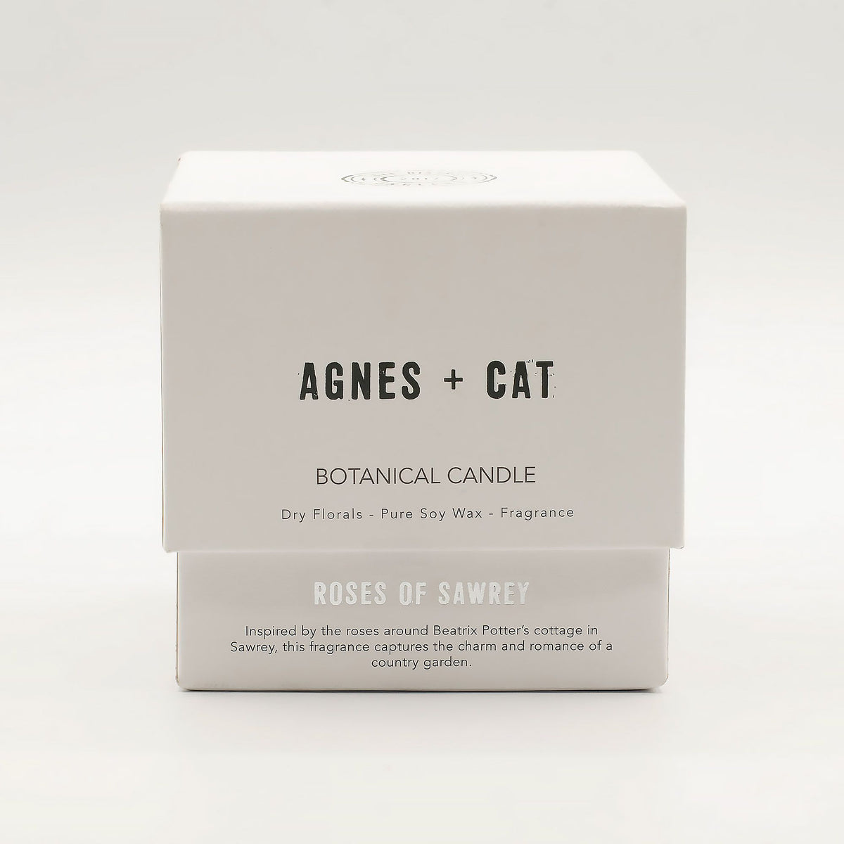 Agnes + Cat Botanical Soy Wax Candle - Roses of Sawrey – view 2