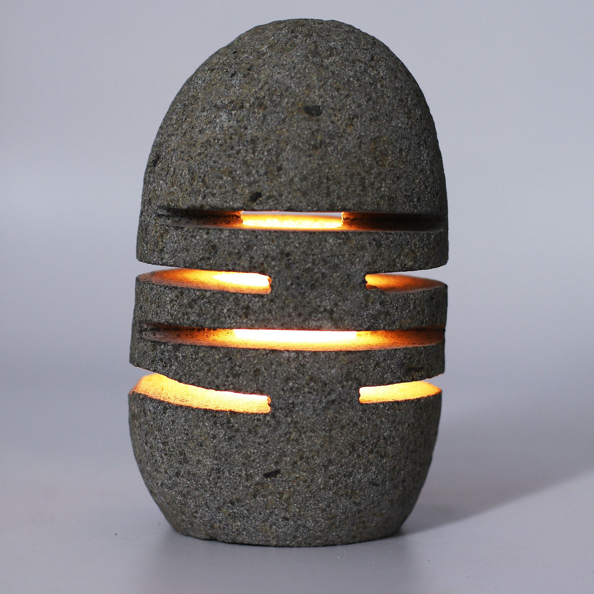 Riverstone Candle Holder - Standing Stone Cut 9x20cm – view 4
