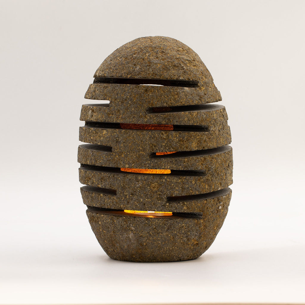 Riverstone Candle Holder - Standing Stone Cut 10x13x22cm – view 3
