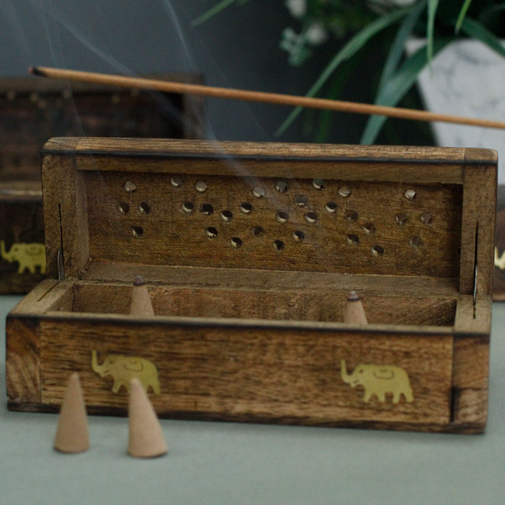 Incense Cone Smoke Box 6" - Mango Wood – view 2