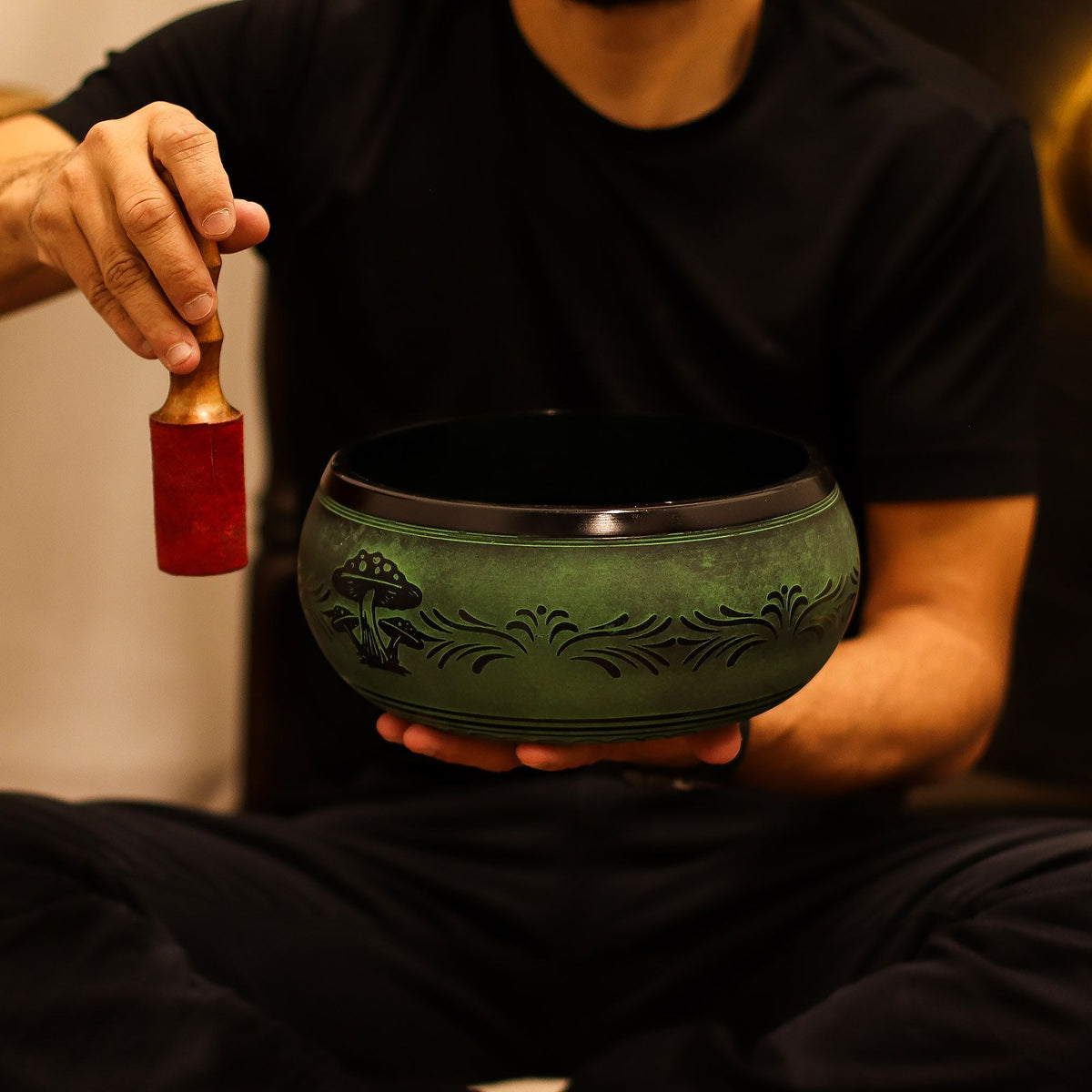 Extra Loud Mushroom Singing Bowl - Moss Green (23x10.5cm) – view 2