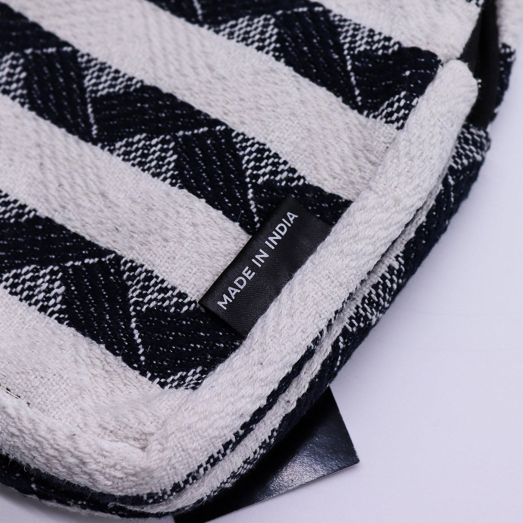 Atlas Nomad Striped Jacquard Cross Body Bag 40x20cm – view 7