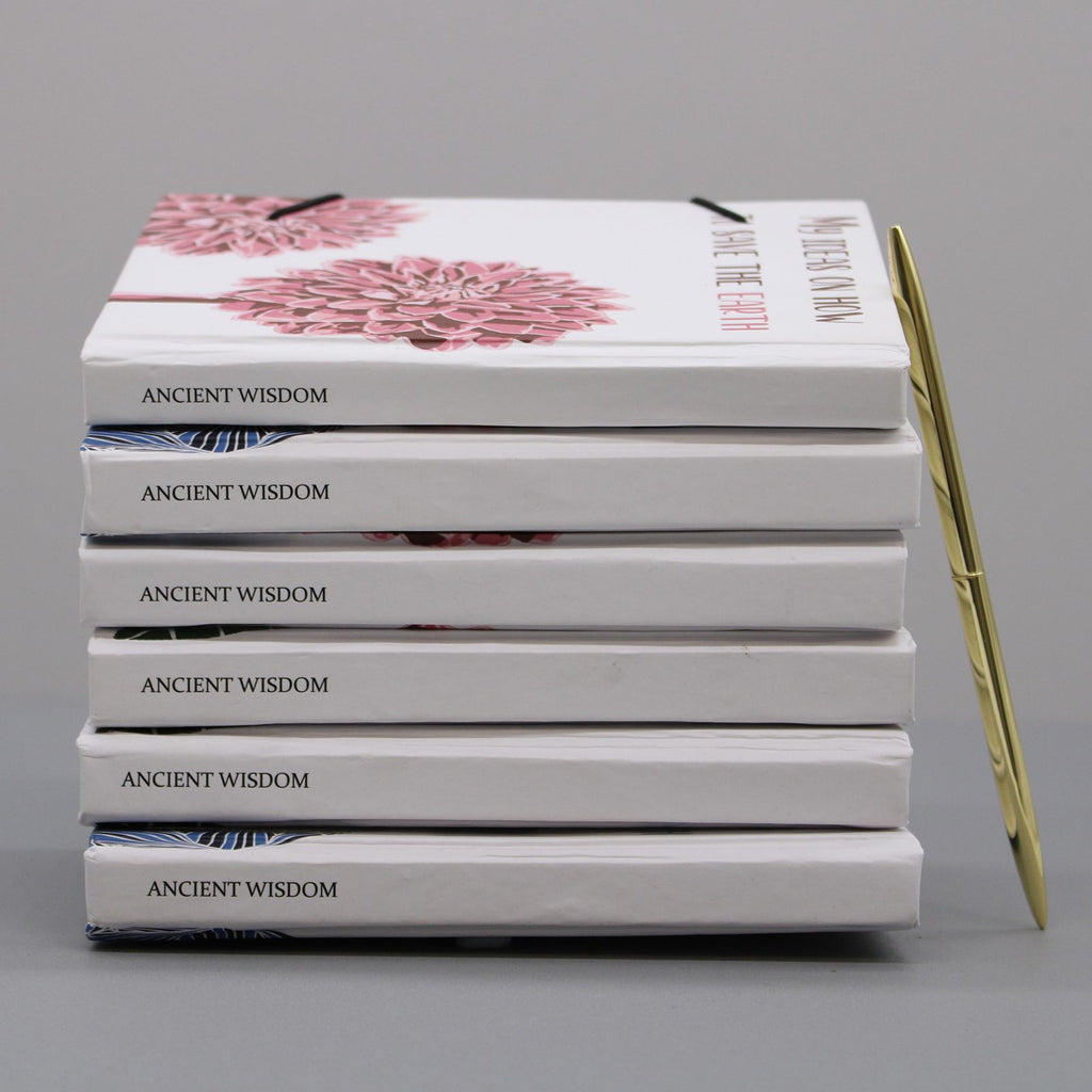 Small Notebook with Strap - Flowers in the Same Garden – view 2