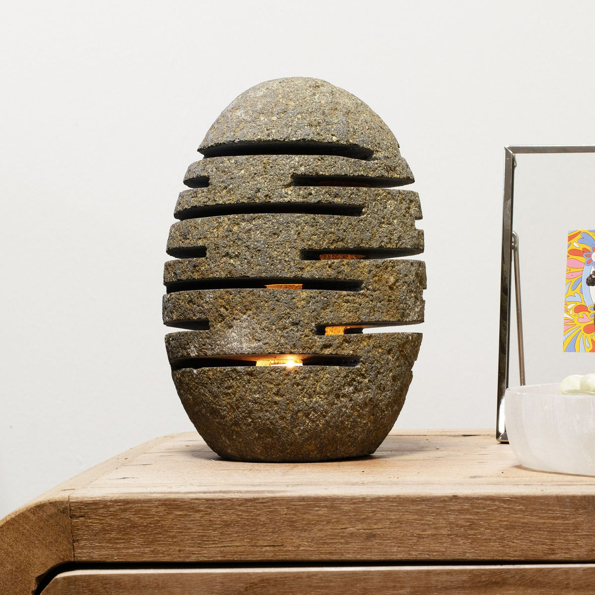 Riverstone Candle Holder - Standing Stone Cut 10x13x22cm – view 4