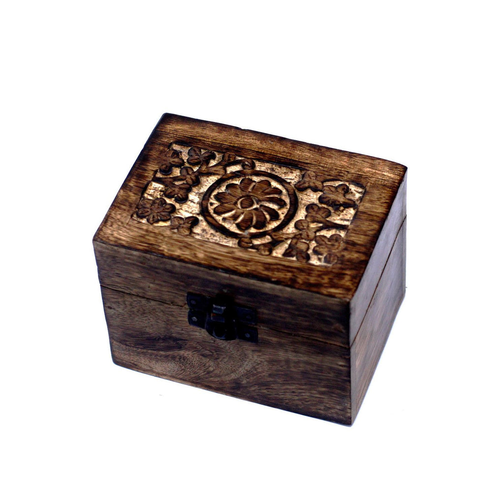 Carved Mango Wood Essential Oil Box - Holds 6 Bottles – view 4