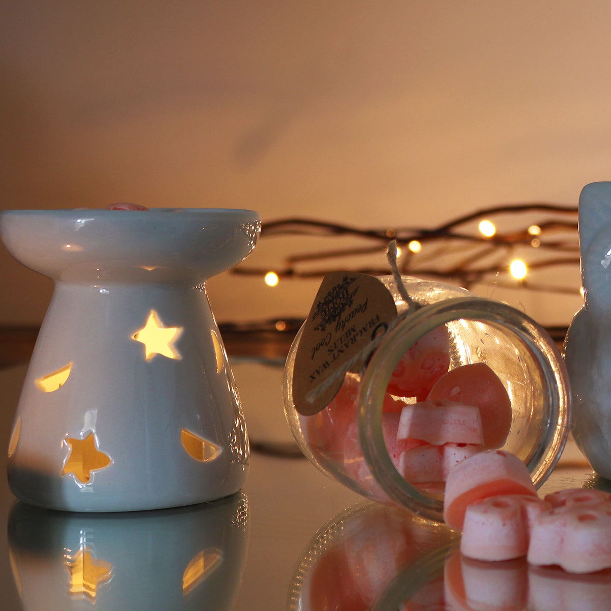 Small Classic White Oil Burner - Moon and Star – view 2